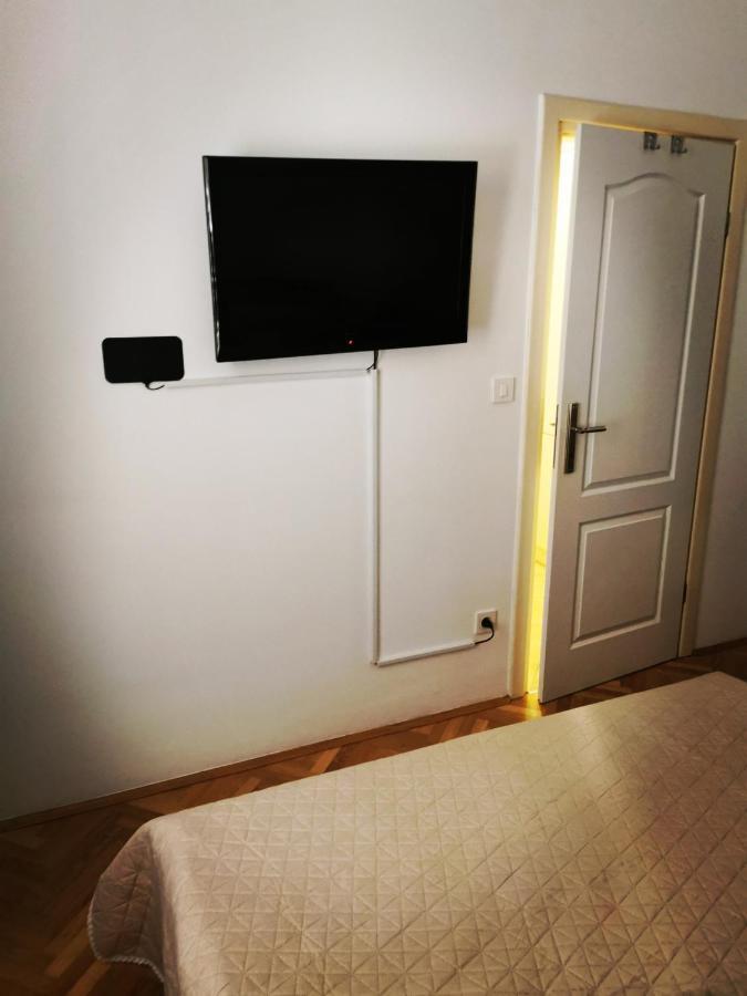 Santa Eufemia Rovinj 10Min Walk To City & Free Garage Parking Apartment Ngoại thất bức ảnh