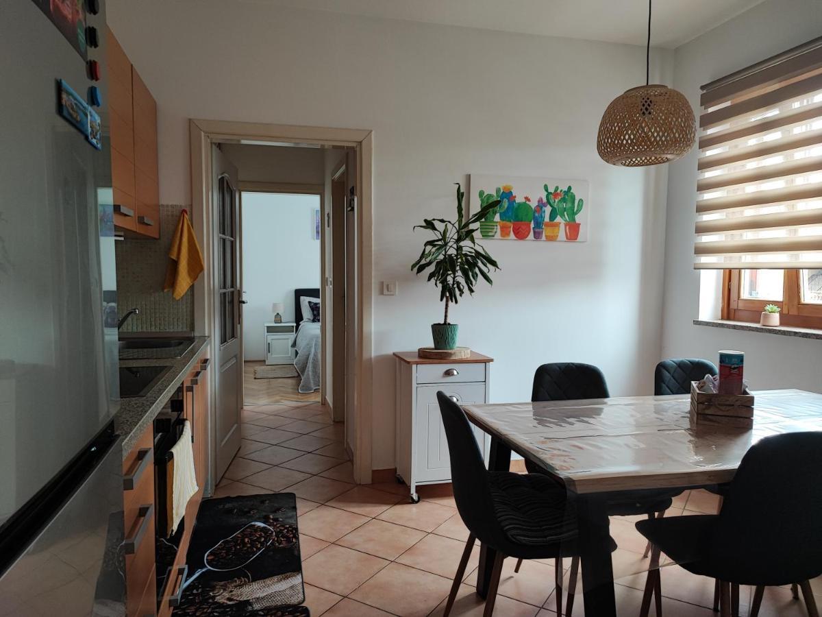 Santa Eufemia Rovinj 10Min Walk To City & Free Garage Parking Apartment Ngoại thất bức ảnh